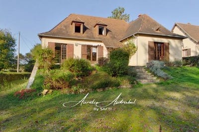 /international/fr/couze-et-saint-front-aquitaine-310109049802/?lang=it
