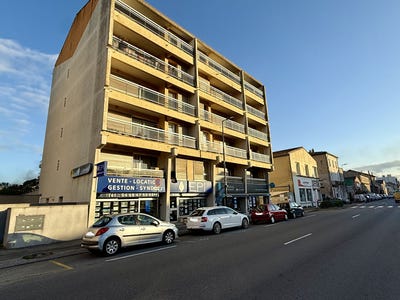 /international/fr/carcassonne-languedoc-roussillon-310104345048/