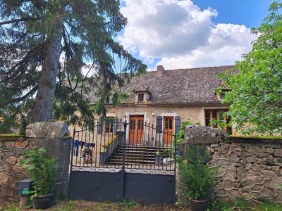/international/fr/villefranche-de-rouergue-midi-pyrenees-310107888776/