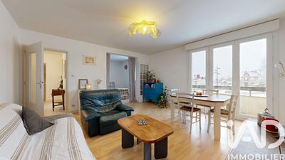 /international/fr/montrevault-sur-evre-pays-de-la-loire-310104933901/