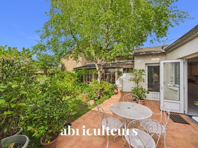 /international/fr/nantes-pays-de-la-loire-310108262490/