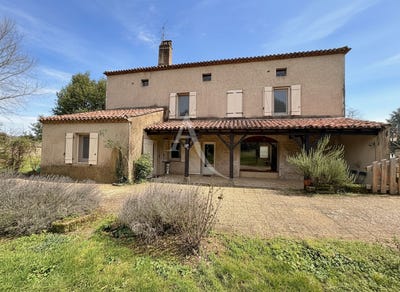 /international/fr/anglars-juillac-midi-pyrenees-310106415251/