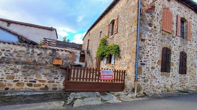 /international/fr/brillac-charente-310101131751/