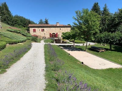 /international/fr/saint-apollinaire-de-rias-rhone-310105812443/
