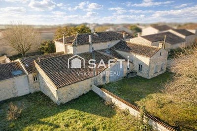 /international/fr/segonzac-charente-310107815442/