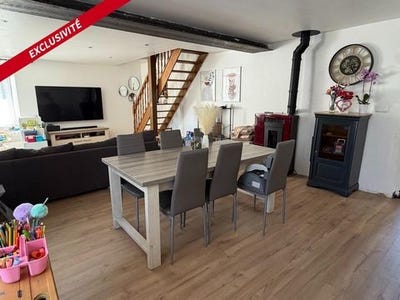 /international/fr/la-guierche-pays-de-la-loire-310107563978/