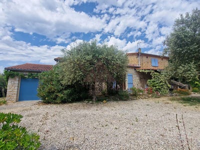 /international/fr/les-mages-languedoc-roussillon-310100278477/