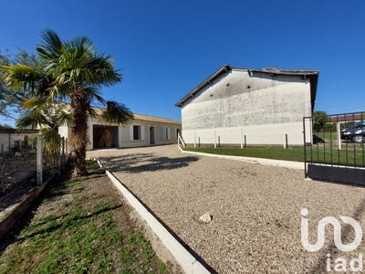 /international/fr/gensac-charente-310102460183/