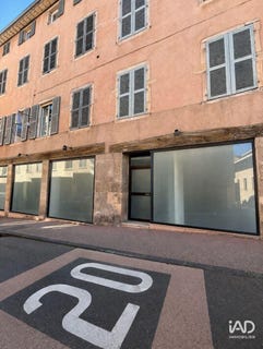 /international/fr/macon-burgundy-310107214722/