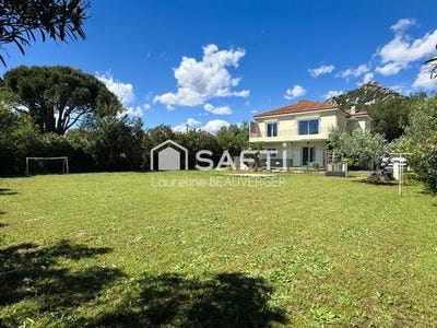 /international/fr/hyeres-provence-alpes-cote-d-azur-310108247698/