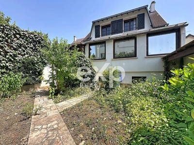 /international/fr/saint-denis-ile-de-france-310109280162/