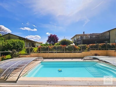 /international/fr/lisle-aquitaine-310107979701/