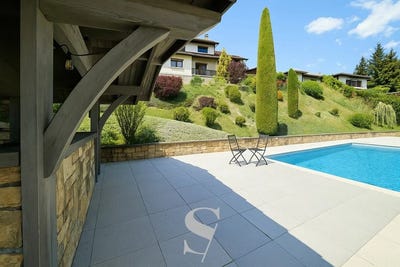 /international/fr/poisy-rhone-310099618936/