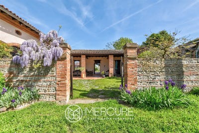 /international/fr/grenade-midi-pyrenees-310104936978/?lang=pt
