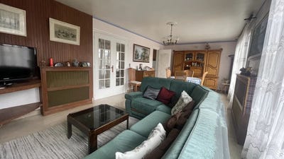 /international/fr/les-clayes-sous-bois-ile-de-france-310098974747/