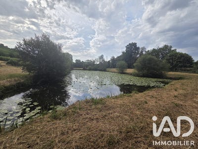 /international/fr/saint-pierre-de-cheville-pays-de-la-loire-310108323581/