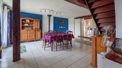 /international/fr/noyant-villages-pays-de-la-loire-310119421192/