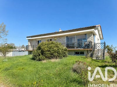 /international/fr/les-eglisottes-et-chalaures-aquitaine-310106686219/