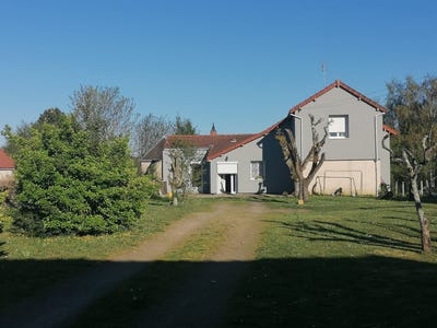 /international/fr/la-souterraine-limousin-310107295871/