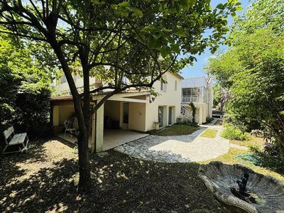 /international/fr/gignac-provence-alpes-cote-d-azur-310098877624/?lang=zh-cn