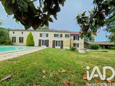 /international/fr/coutras-aquitaine-310103746689/