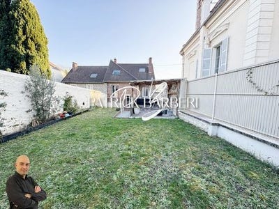 /international/fr/mezy-sur-seine-ile-de-france-120098198237/