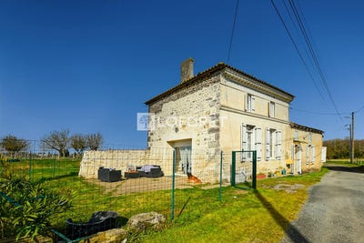 /international/fr/gemozac-charente-310098741661/?lang=it