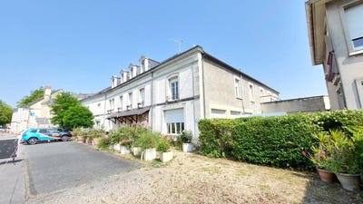 /international/fr/lencloitre-charente-310100992872/?lang=zh-tw