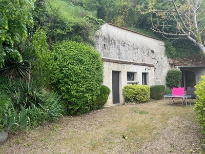 /international/fr/vouvray-pays-de-la-loire-310107864911/