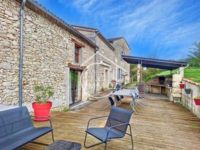 /international/fr/la-roquille-aquitaine-310107499612/