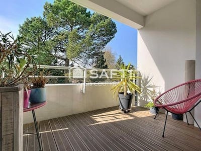 /international/fr/saint-medard-en-jalles-aquitaine-310106488834/
