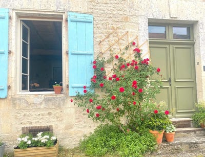 /international/fr/salles-lavalette-charente-310106929858/