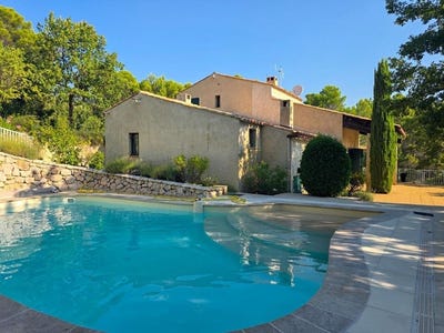/international/fr/manosque-provence-alpes-cote-d-azur-310120049619/