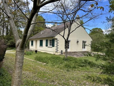 /international/fr/bressuire-charente-310107333395/