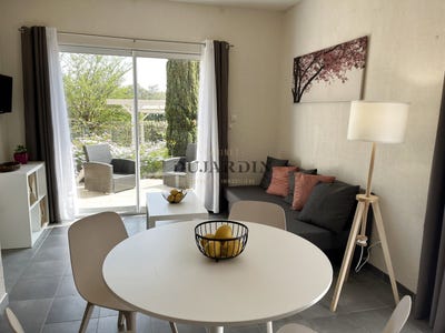/international/fr/bormes-les-mimosas-provence-alpes-cote-d-azur-310100140830/