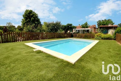 /international/fr/la-verdiere-provence-alpes-cote-d-azur-310097779965/