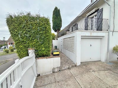 /international/fr/cires-les-mello-picardie-310108189131/