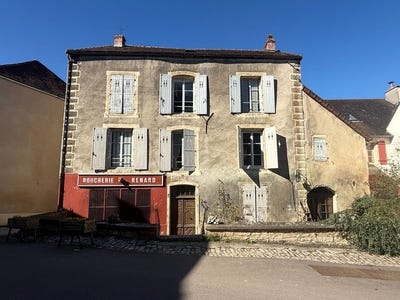 /international/fr/flavigny-sur-ozerain-burgundy-310109098360/