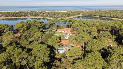 /international/fr/hossegor-aquitaine-310110132402/