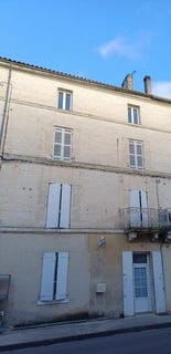 /international/fr/chalais-charente-310105008603/