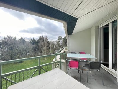 /international/fr/reze-pays-de-la-loire-310119719108/