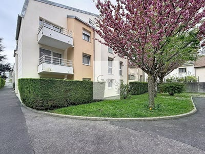 /international/fr/l-hay-les-roses-ile-de-france-310108994655/