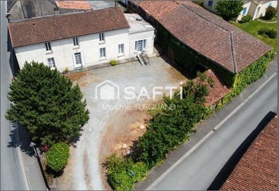 /international/fr/saint-pierre-du-chemin-pays-de-la-loire-310100461827/