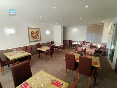 /international/fr/la-chapelle-de-guinchay-burgundy-310103689528/