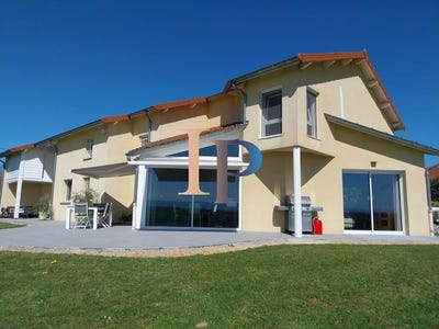 /international/fr/pouilly-sous-charlieu-rhone-310098874189/?lang=en