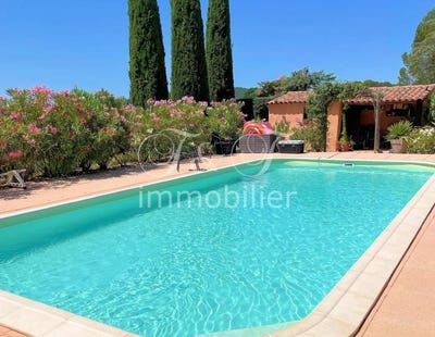 /international/fr/villars-provence-alpes-cote-d-azur-310099552766/?lang=en