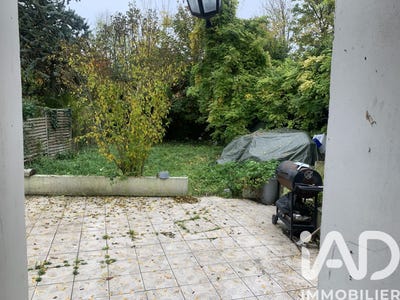 /international/fr/pont-sur-yonne-burgundy-310106511983/