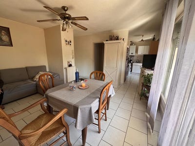 /international/fr/beaucaire-languedoc-roussillon-310107815995/