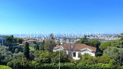 /international/fr/98-corniche-fleurie-nice-provence-alpes-cote-d-azur-310108529875/
