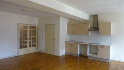 /international/fr/realmont-midi-pyrenees-120095785728/?lang=zh-tw